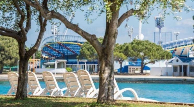 Apartments Mirna Stress Free Vol.2 Umag Exteriör bild